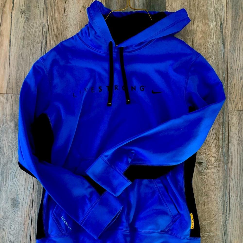 Men’s Nike hoodie